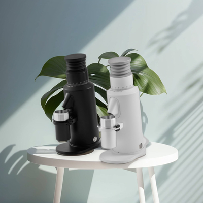 T64 Elektrische Espresso-Bohnmaschine mit einer Kapazität von 120 g