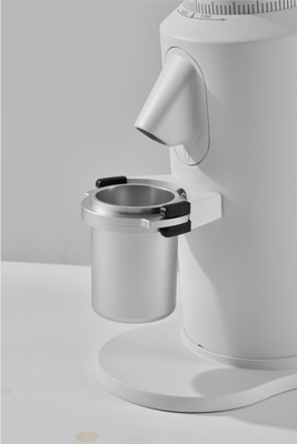 Anpassungsfähiger schwarz-weißer Kaffeemühle mit Italmill-Klinge 800-2000 Rollen/Minute